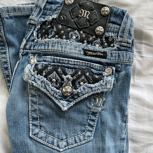 Miss Me Jeans - Picture 2 of 5